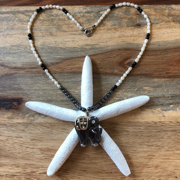 Jewelry - BUY 1 GET 1 FREE JEWELRY SALE! ELEPHANT NECKLACE